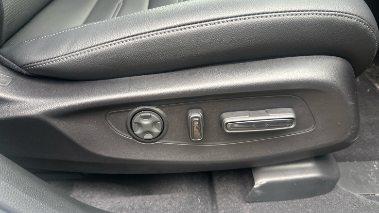 Honda CR-V 2.0 eHEV Advance 5dr eCVT Hybrid Estate